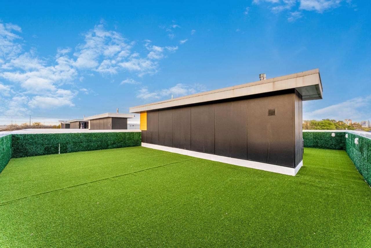Luxury Home With Rooftop Views دالاس المظهر الخارجي الصورة