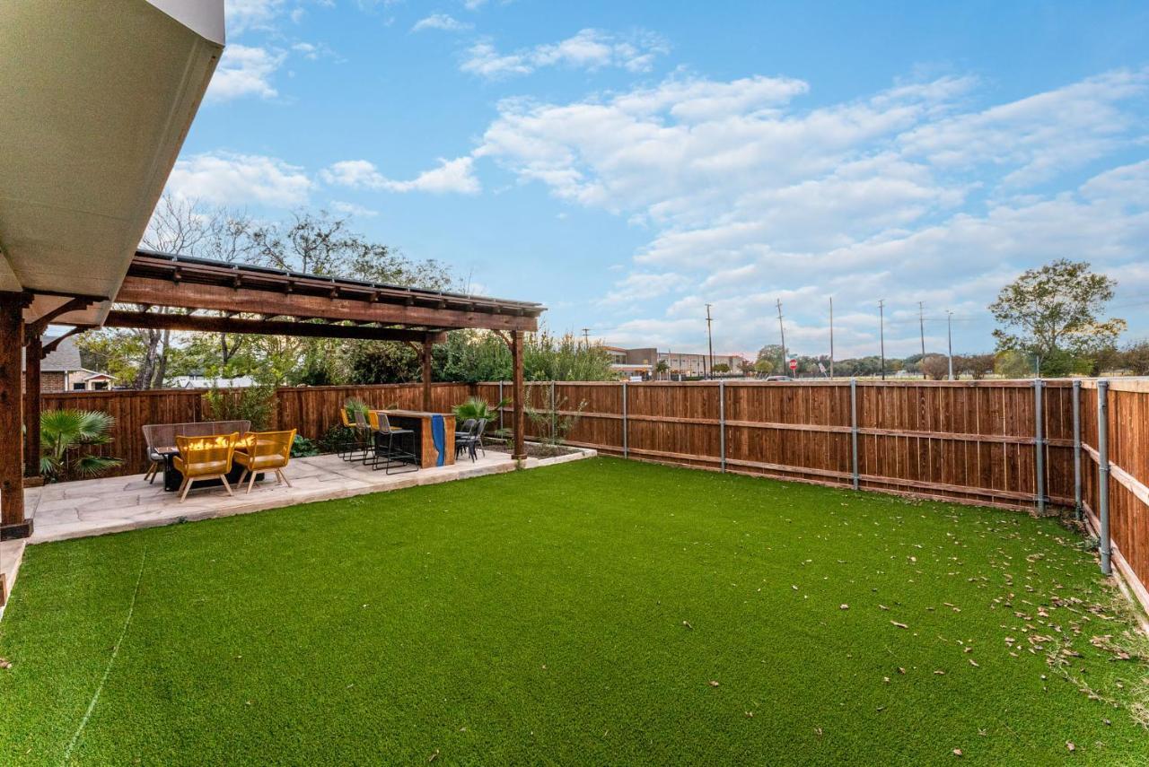 Luxury Home With Rooftop Views دالاس المظهر الخارجي الصورة